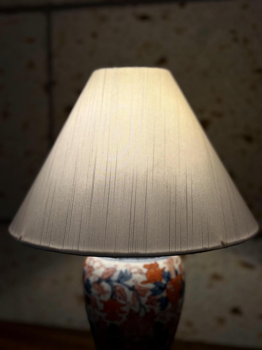 伊万里テーブルランプ 伊万里色絵獅子牡丹唐草文テーブルランプ / Table Lamp of Imari