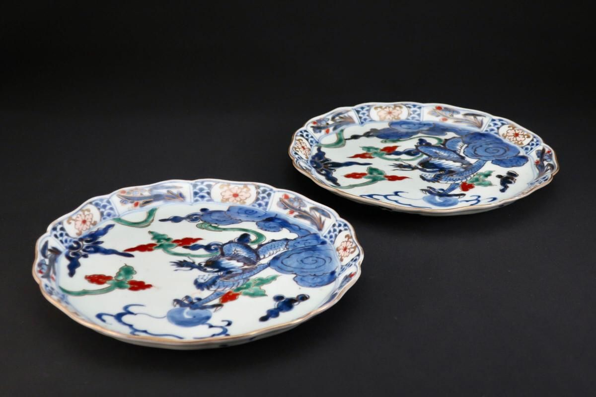 龍　ドラゴン　古伊万里　色絵七寸皿②  骨董 龍 ドラゴン 古伊万里 色絵七寸皿② 骨董 龍 ドラゴン 古伊万里
