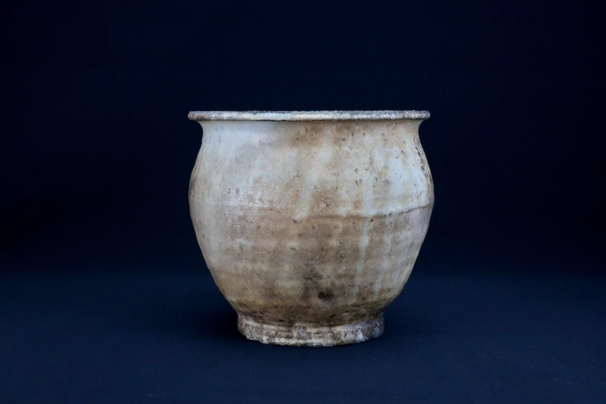 陶器 Kai Tsujimura / Shino Tea Bowl – HULS GALLERY TOKYO | 現代工芸