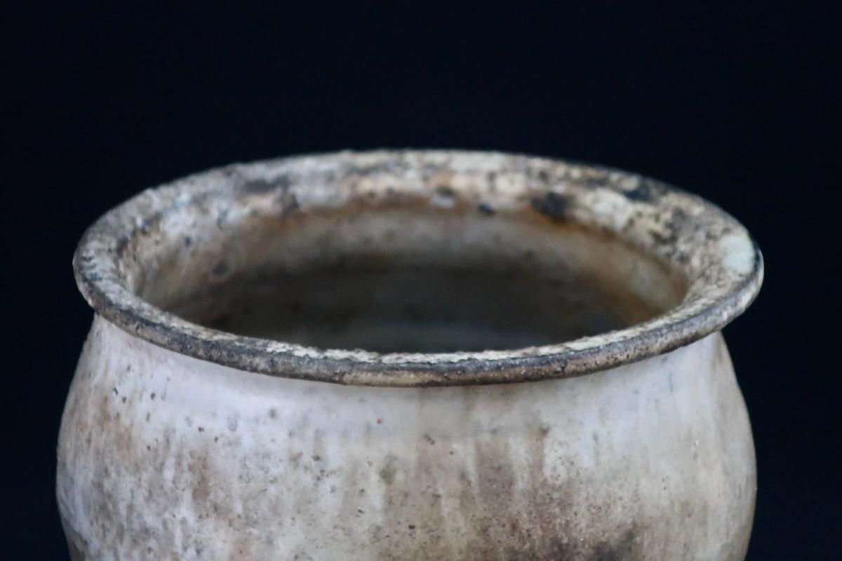 鉛筆アート「薔薇と二枚貝と陶器の湯呑」1点物、真筆 陶器小壼 / Small Ceramic Pot - OKURA ORIENTAL ART / 大蔵