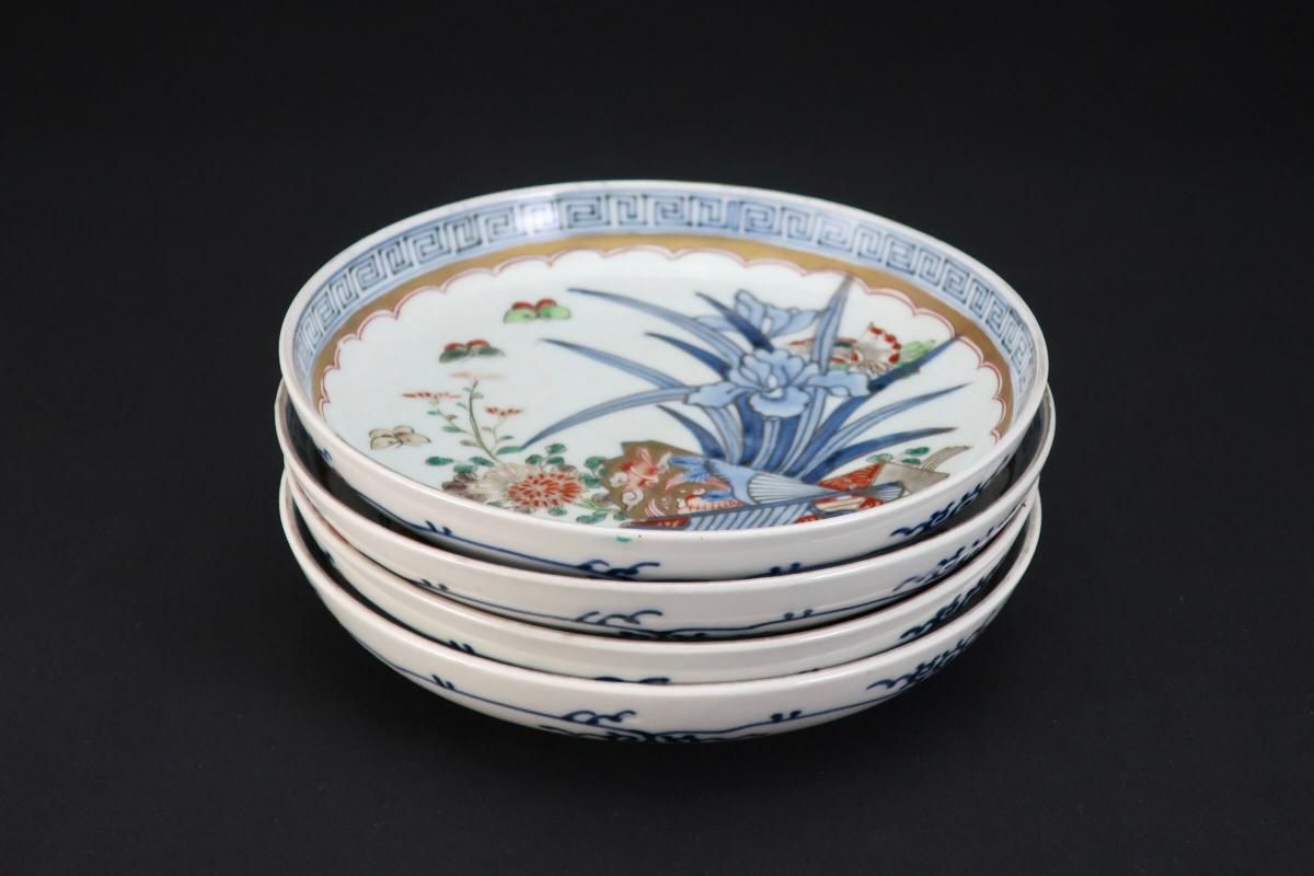 古伊万里　色絵　蝶に菖蒲の図　４寸皿　４枚　C232AS-WWs 古伊万里 色絵 蝶に菖蒲の図 4寸皿 4枚 C232AS-WWs - メルカリ