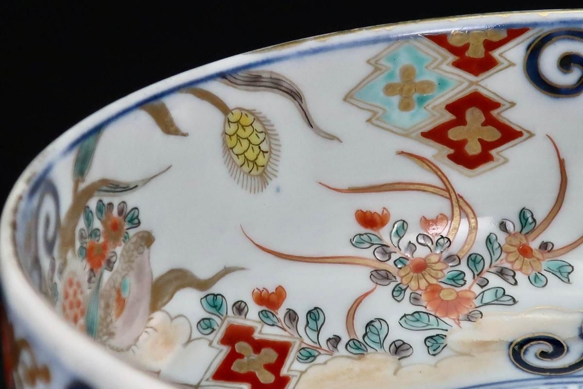伊万里色絵花籠手三つ組鉢(大中小） / Imari Polychrome Bowls
