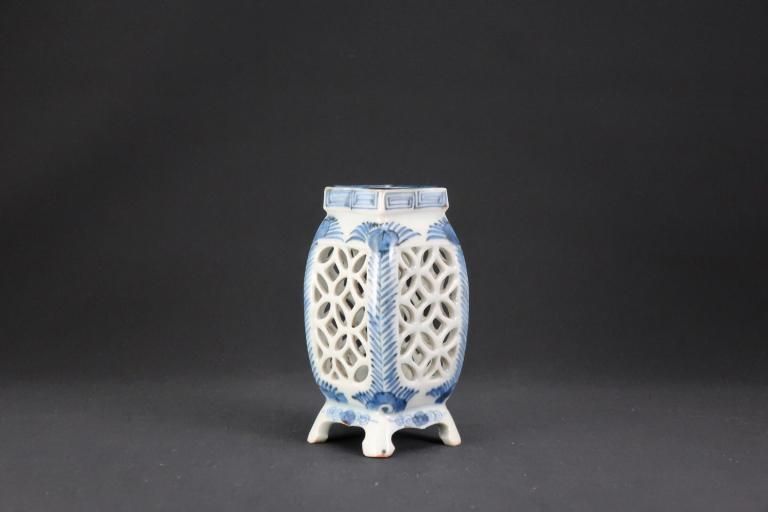 ΤƩɮ / Imari Blue & White Brush Stand