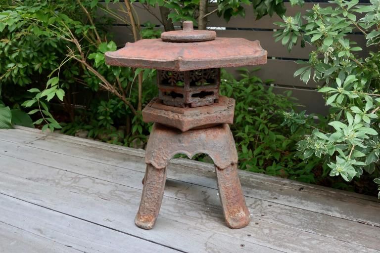 鉄灯篭 / Iron Lantern - OKURA ORIENTAL ART / 大蔵オリエンタルアート