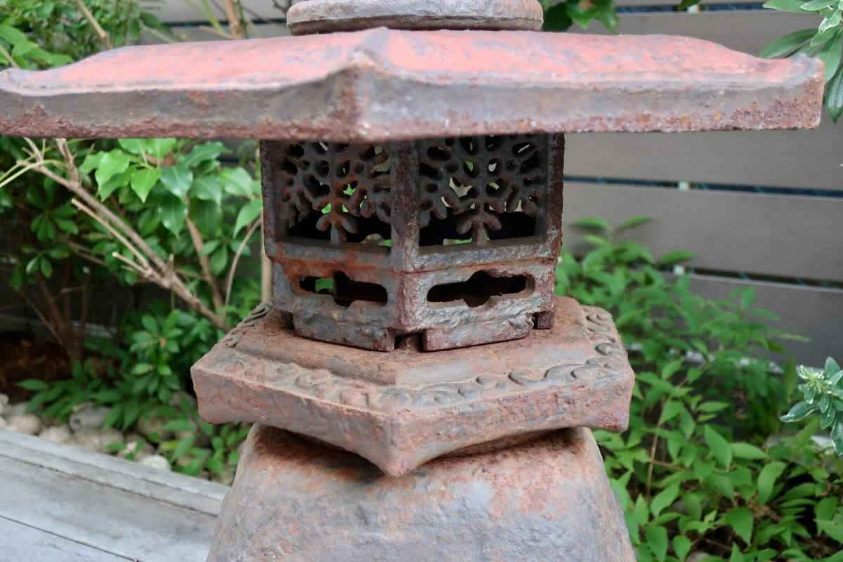 鉄灯篭 / Iron Lantern - OKURA ORIENTAL ART / 大蔵オリエンタルアート