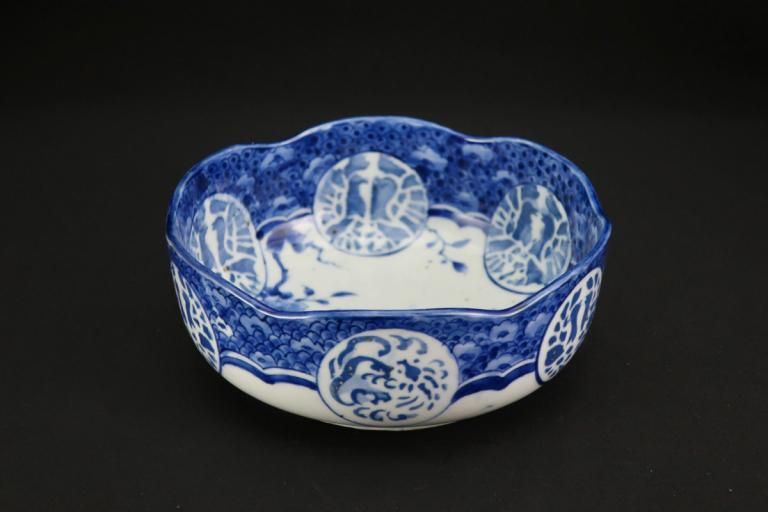 伊万里 鉢 伊万里染付花鳥文変形鉢 / Imari Blue & White Bowl with the