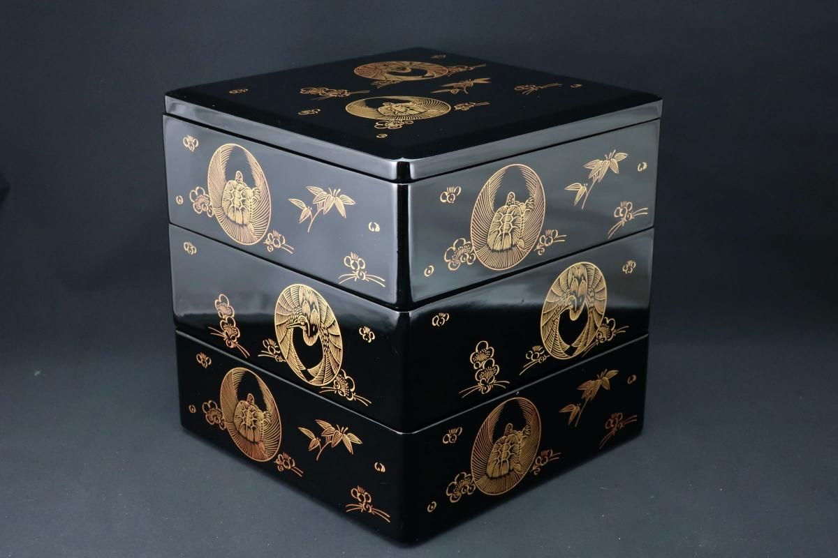 輪島塗亀蒔絵菓子器 輪島塗 金蒔絵 蒔絵 高蒔絵 鶴亀の図 漆器 蓋椀 黒塗 内