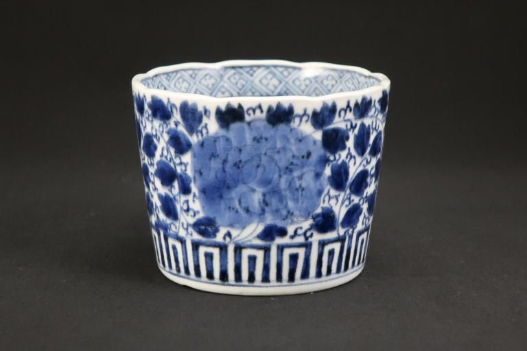 伊万里染付牡丹唐草文大蕎麦猪口 / Imari Large Blue & White Soba Cup