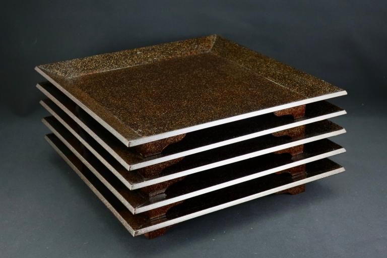 Ͼ / 'Nashiji' Lacquered Square Trays  set of 5