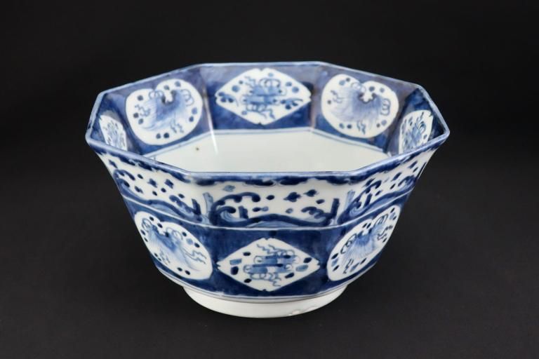 ΤĻȾʹʸȭ / Imari Large Blue & White Bowl with the picture of Plover Birds on the Wave