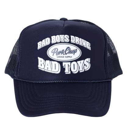 <img class='new_mark_img1' src='https://img.shop-pro.jp/img/new/icons5.gif' style='border:none;display:inline;margin:0px;padding:0px;width:auto;' />PORKCHOP GARAGE SUPPLY COLLEGE BAD TOYS CAP/NAVY