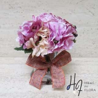 フラワーオングラス【019】素敵な贈り物になる高級造花アレンジメント。