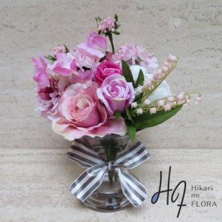 フラワーオングラス【040】素敵な贈り物になる高級造花アレンジメント。