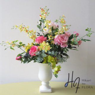 光触媒高級造花アレンジメント【アリヒーナ】画像より立体感のある素敵な高級造花アレンジメントです。