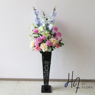 光触媒造花アレンジメント【スタンド７０型ＲＤ622】八重咲リリィーとデルフィニウム、ローズの造花スタンドです。高さ１４０ｃｍの高級造花スタンド花です。