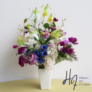 光触媒造花アレンジメント【ラスチー】パープル、ダークパープル色を使ってシックに、エレガントにアレンジした高級造花アレンジメントです。