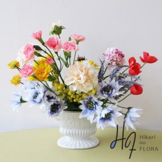 光触媒高級造花アレンジメント【ジニア】ナチュラルで可愛さもある造花アレンジメントです。高さ4０ｃｍです
