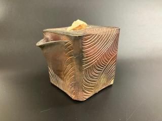 大森輝彦 備前手捻り白竜彫宝瓶 大森輝彦 ガイコツ龍宝瓶 手びねり備前焼煎茶器 登窯焼成焼〆
