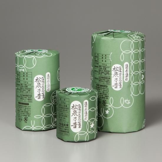 送料込【逢絢亭】抹茶 式部の昔30ｇと小倉山30ｇと練香の柴舟のセット 山政小山園 抹茶「式部の昔（しきぶのむかし）」 30g 缶入り