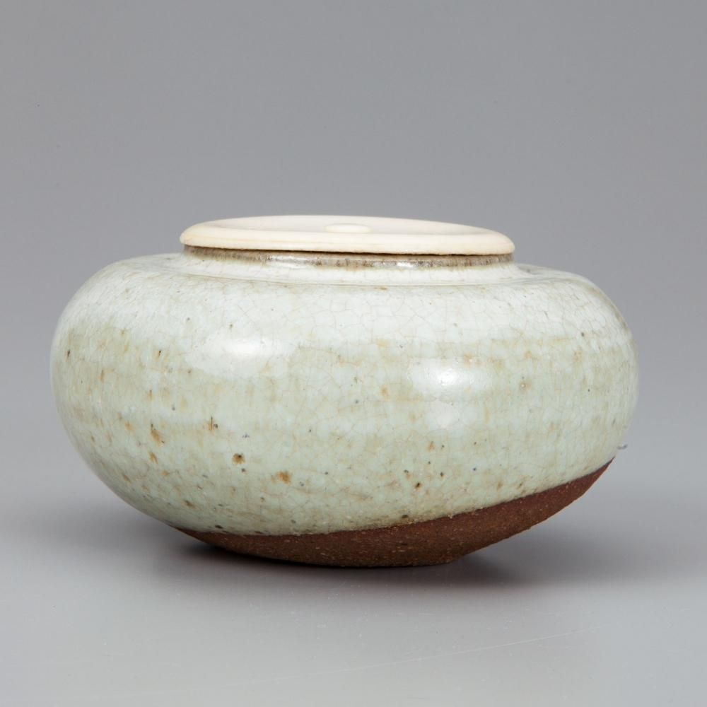 茶楽庵／茶盆。作者／山田小軒茶道。【桐箱入り　新品未使用品の茶盆】。 茶楽庵／茶盆。作者／山田小軒茶道。【桐箱入り新品未使用品の