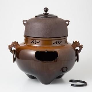 【茶道具】能久造　金地水仙之図茶盌（共箱） 茶道具】能久造 金地水仙之図茶盌（共箱）