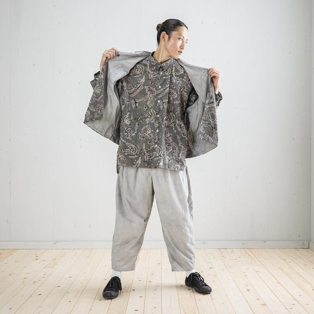 【極美品】刺繍入りトリコチンウール ショートジャケット セットアップ対応】絣柄抜染プリントデニム ショートジャケット