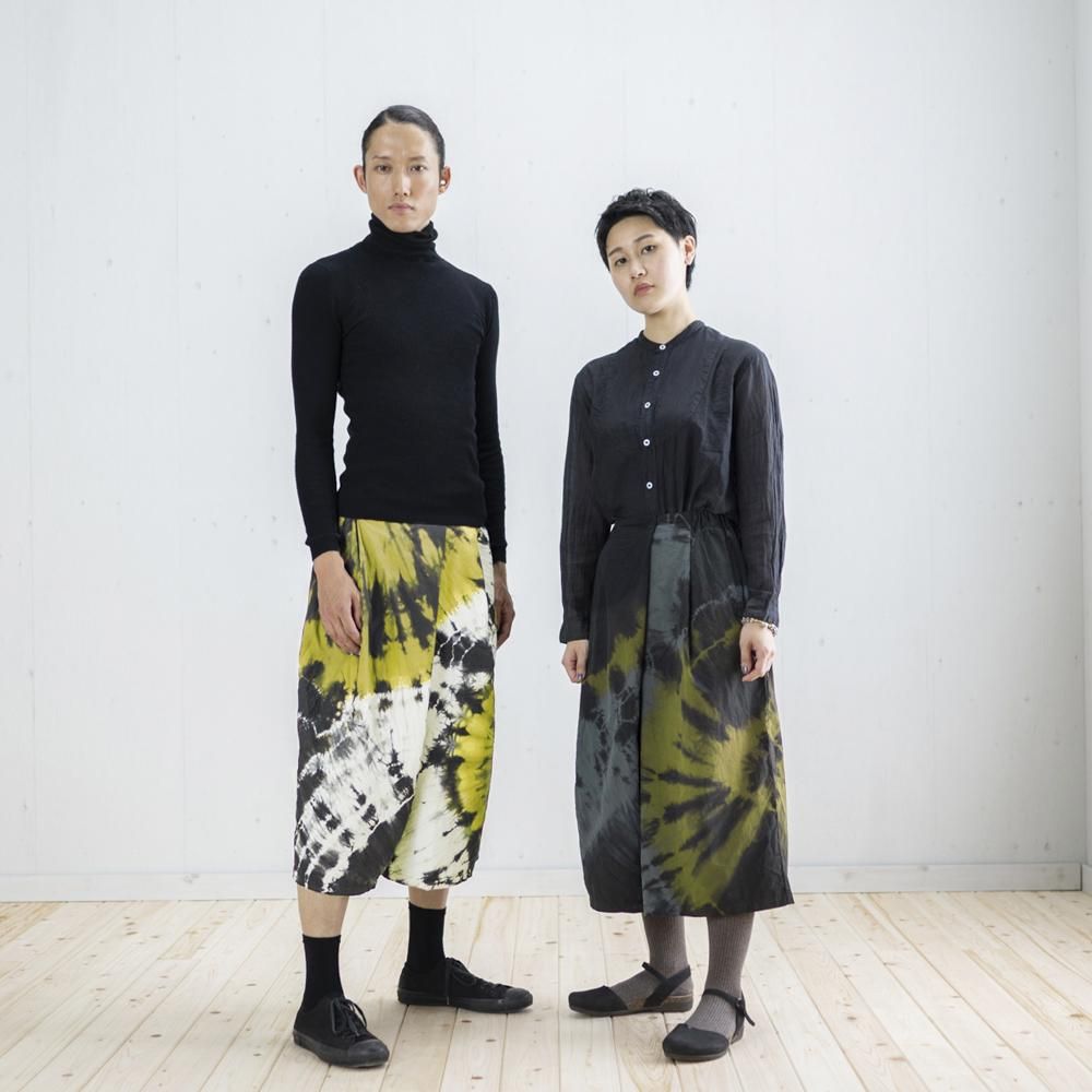 新品タグ付✨EPOCA UOMO パンツ　尾州産生地　先染めリネン　高級感 新品タグ付✨EPOCA UOMO パンツ 尾州産生地 先染めリネン 高級感
