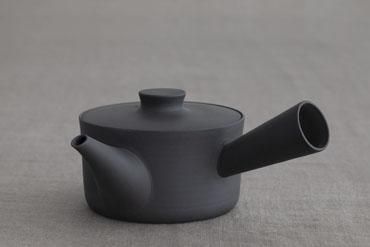 kyu-su（kuro） L size - yumiko iihoshi porcelain 公式