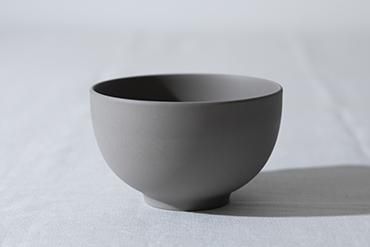 SHIONARI - yumiko iihoshi porcelain 公式オンラインショップ SHIONARI - yumiko iihoshi porcelain 公式オンラインショップ