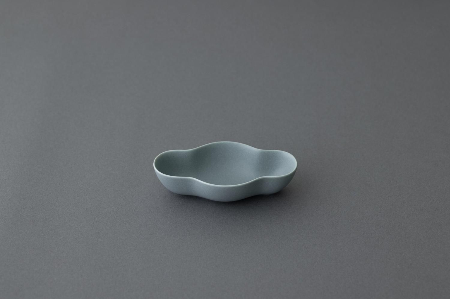 D12 - yumiko iihoshi porcelain 公式オンラインショップ