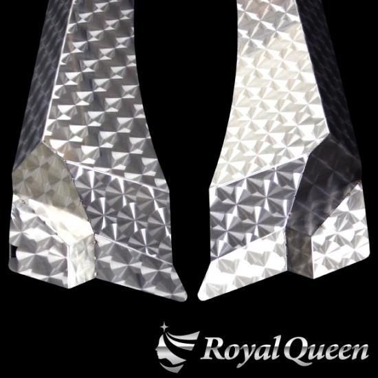 期間限定！20％オフセール♪【送料無料】UDTRUCKS UD クオン