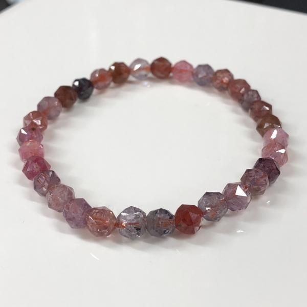 マルチカラースピネル 5mm スターカット 内周16cm ブレスレット Y004 ヒカリカンパニー公式webショップ 天然石の専門店 マルチカラースピネル 5mm スターカット 内周16cm ブレスレット Y004 ヒカリカンパニー公式webショップ 天然石の専門店