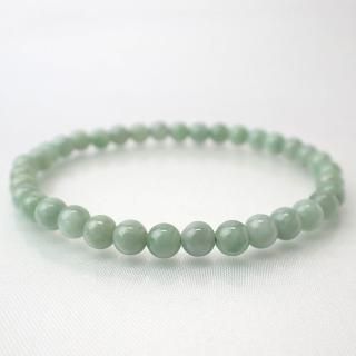 翡翠とは｜鉱物データ・特徴・意味・効果・石言葉 - ヒカリカンパニー