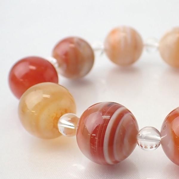 サードオニキスとは｜鉱物データ・特徴・意味・効果・石言葉 - ヒカリ