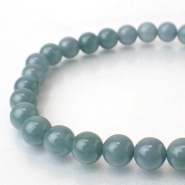 翡翠とは｜鉱物データ・特徴・意味・効果・石言葉 - ヒカリカンパニー