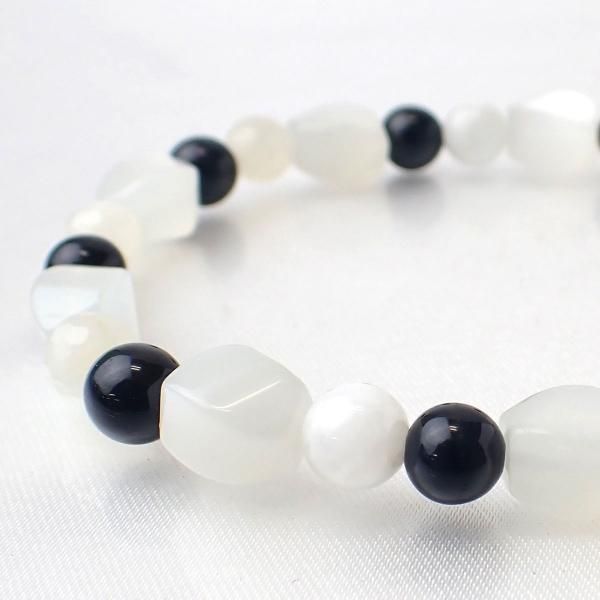 ブルータイガーアイとは｜鉱物データ・特徴・意味・効果・石言葉