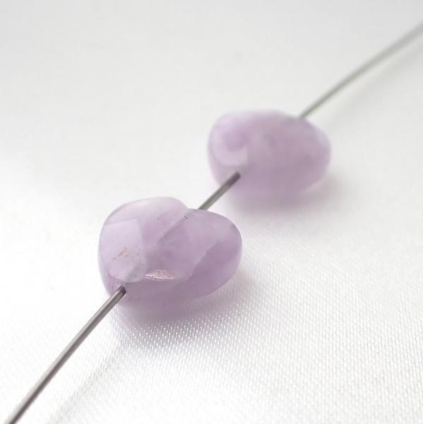 ライモライトインラベンダーアメジスト　銭蛙　素敵な逸品 ラベンダーアメジストとは｜鉱物データ・特徴・意味・効果・石言葉