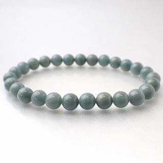 翡翠とは｜鉱物データ・特徴・意味・効果・石言葉 - ヒカリカンパニー