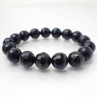 大粒！やっぱりモリオンは必要だ！お守りがわり！これがあるのとないのとでは違う！ モリオンとは｜鉱物データ・特徴・意味・効果・石言葉 - ヒカリ