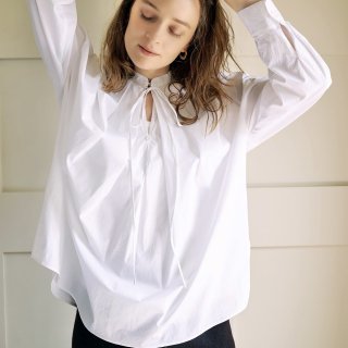 ribbon cotton shirt<img class='new_mark_img2' src='https://img.shop-pro.jp/img/new/icons23.gif' style='border:none;display:inline;margin:0px;padding:0px;width:auto;' />