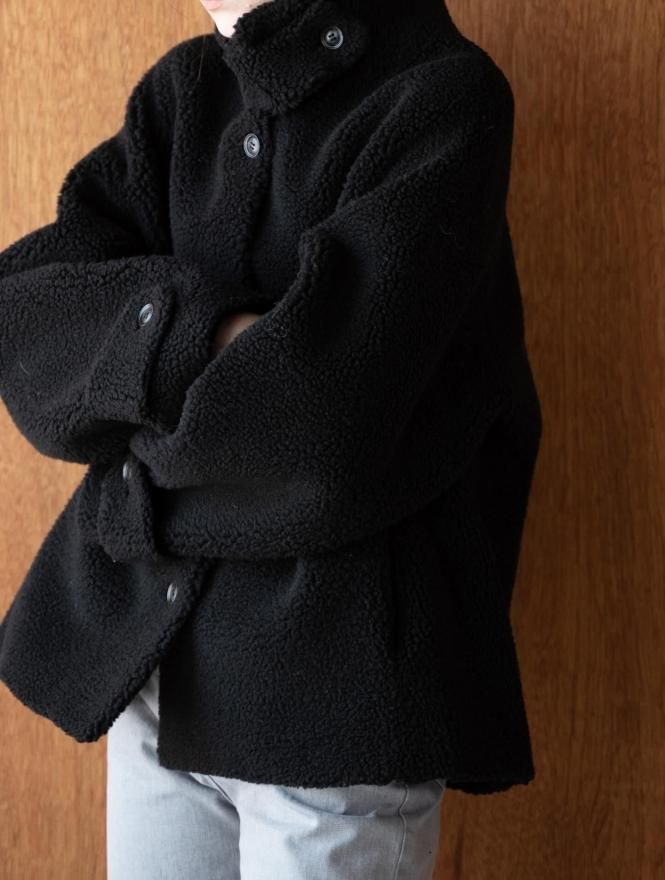 short boa coat<img class='new_mark_img2' src='https://img.shop-pro.jp/img/new/icons8.gif' style='border:none;display:inline;margin:0px;padding:0px;width:auto;' />