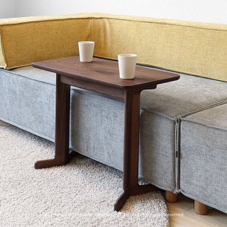 サイドテーブル コーヒーテーブル 個性的なコの字デザイン ウォールナット材 ウォールナット無垢材 レッドオーク材 幅65cm