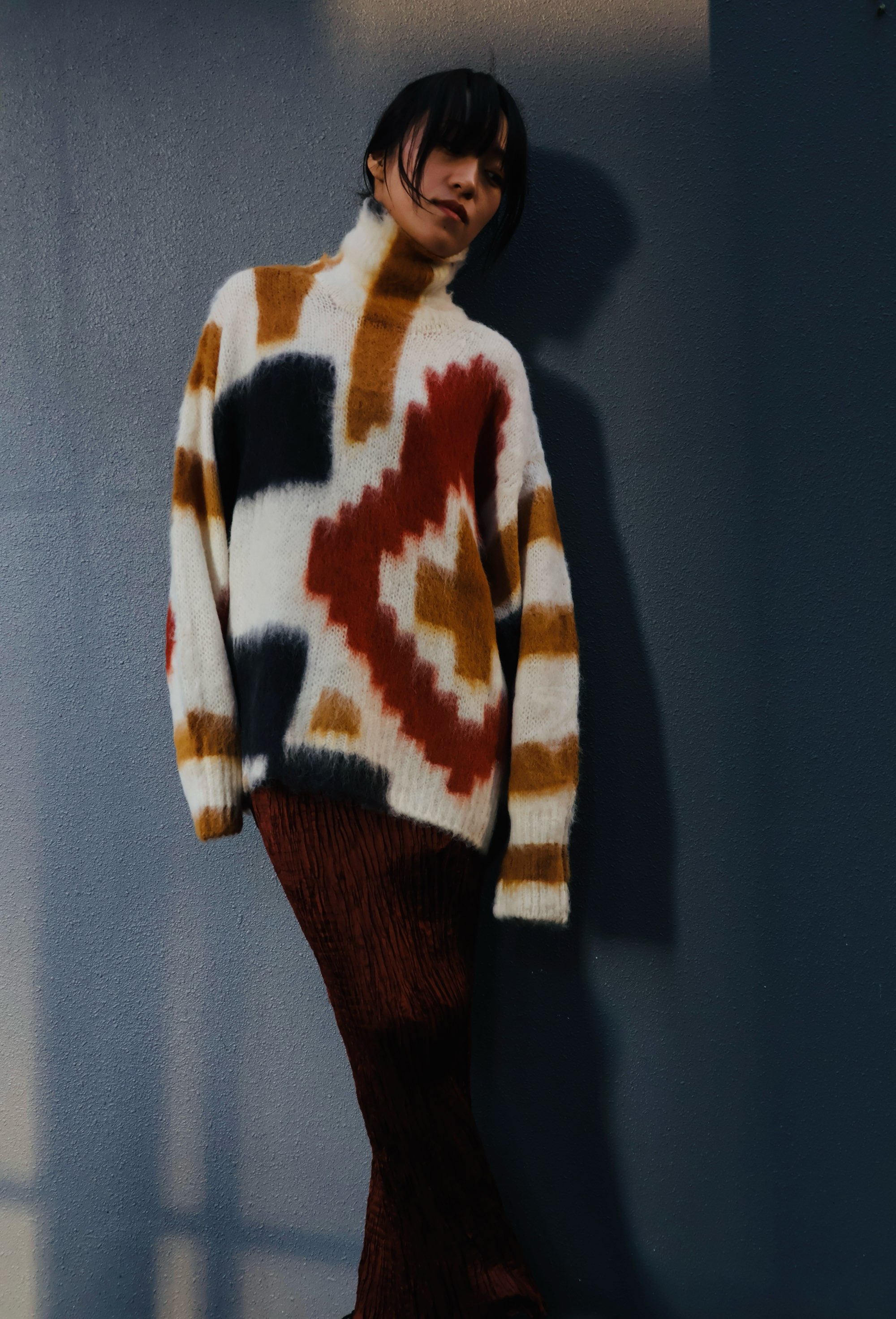 Mame Kurogouchi：Origami Dyed Suri Alpaca Wool Knitted