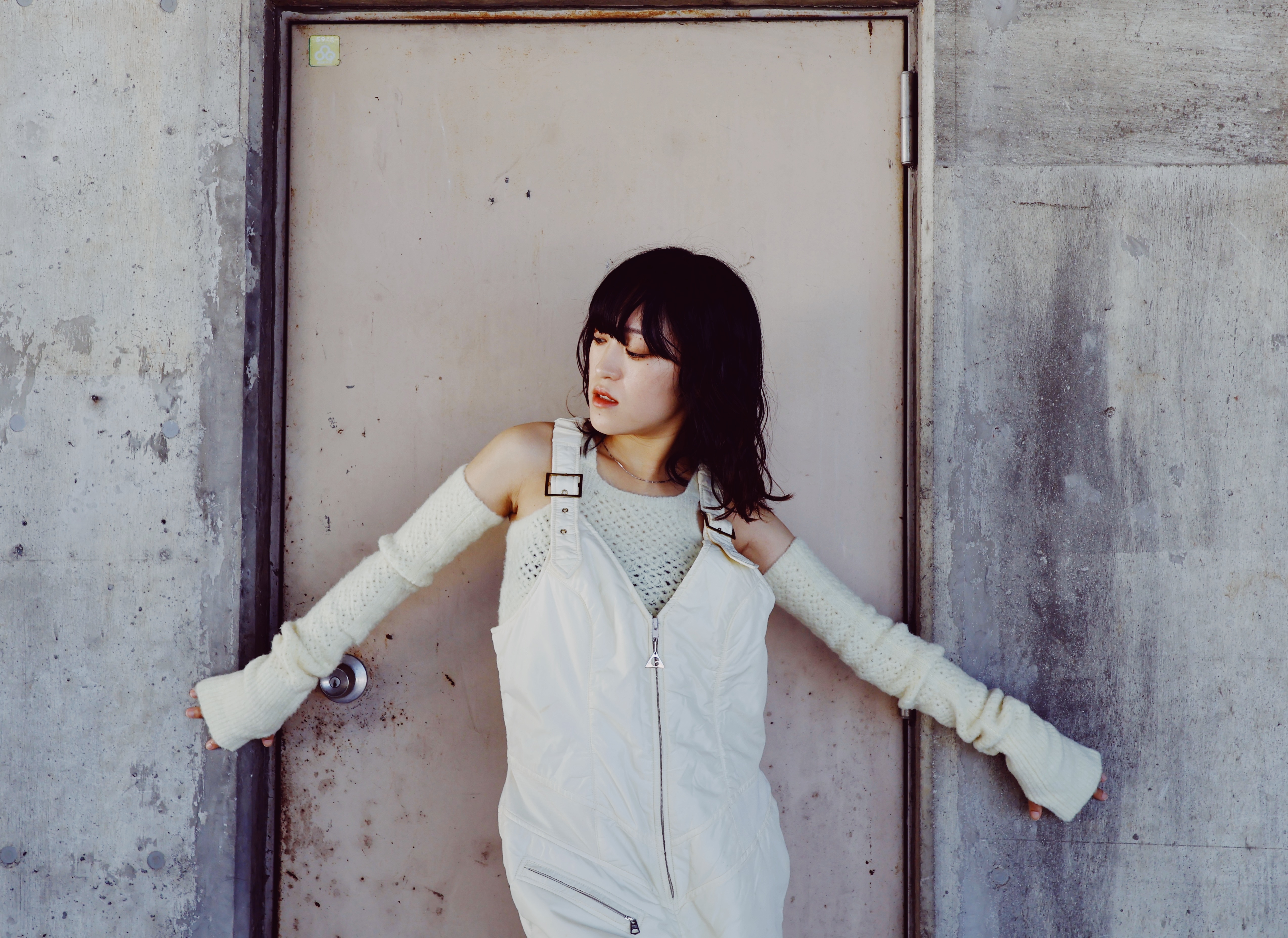 FUMIKA UCHIDA： STRECH MESH KNITTED BRATOP &
