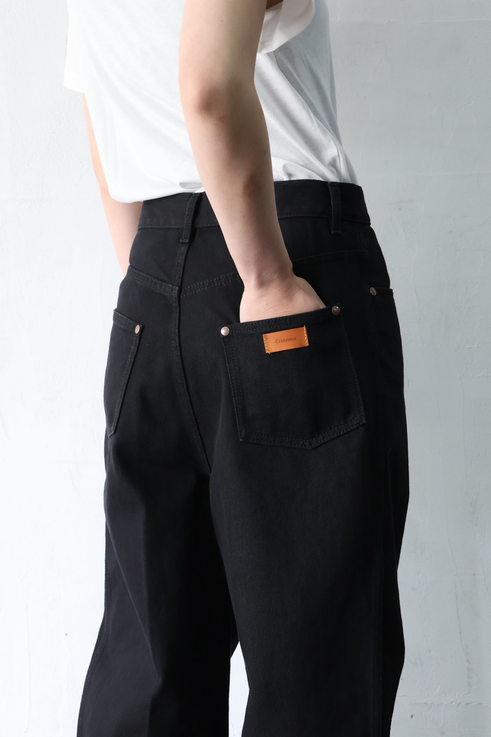 Cristaseya:HIGH WASTED BLACK DENIM - BLACK - ORANN ONLINE SHOP Cristaseya:HIGH WASTED BLACK DENIM - BLACK - ORANN ONLINE SHOP