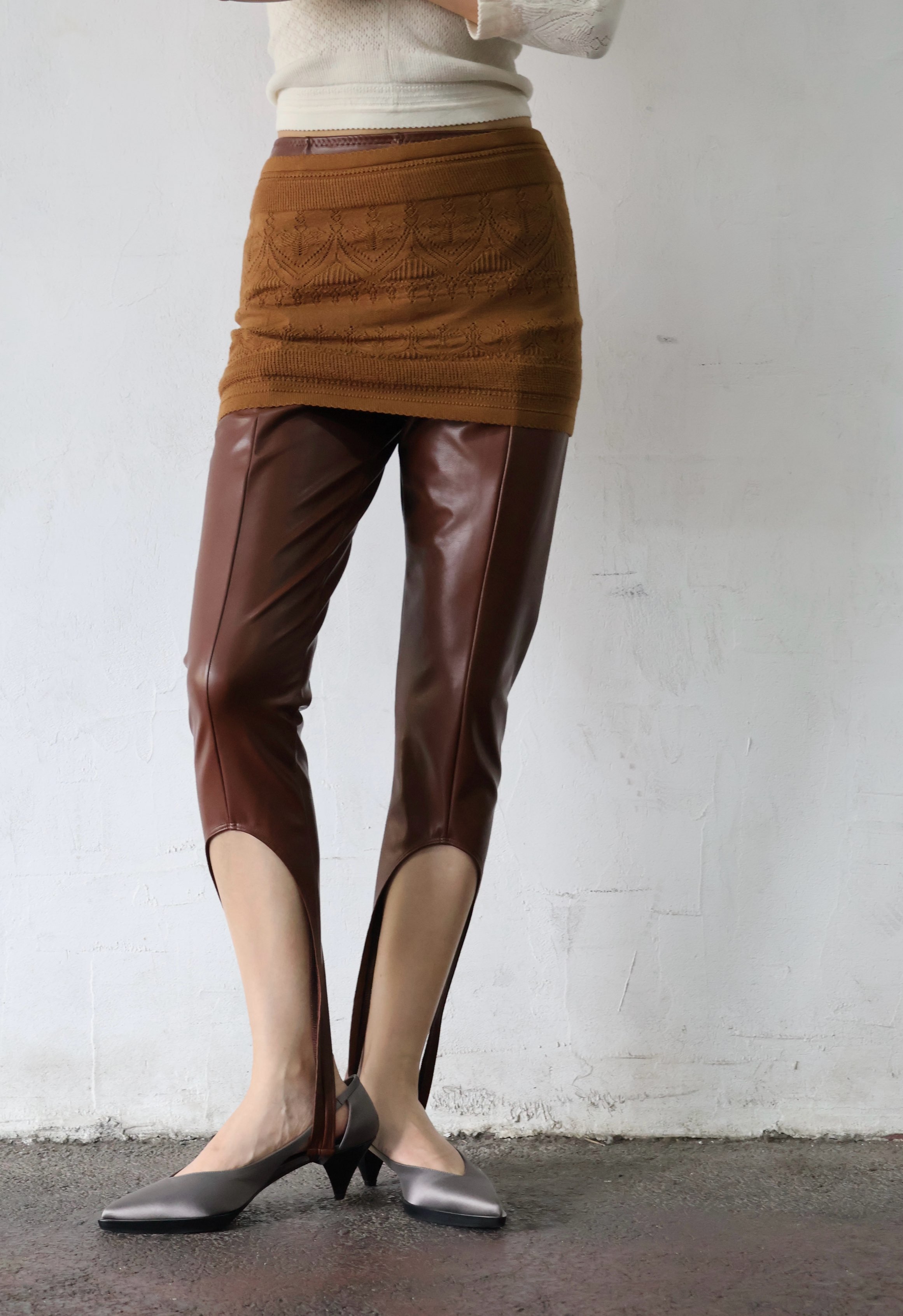 FUMIKA UCHIDA： STRETCH VEGAN LEATHER STIRRUPS LEGGINGS