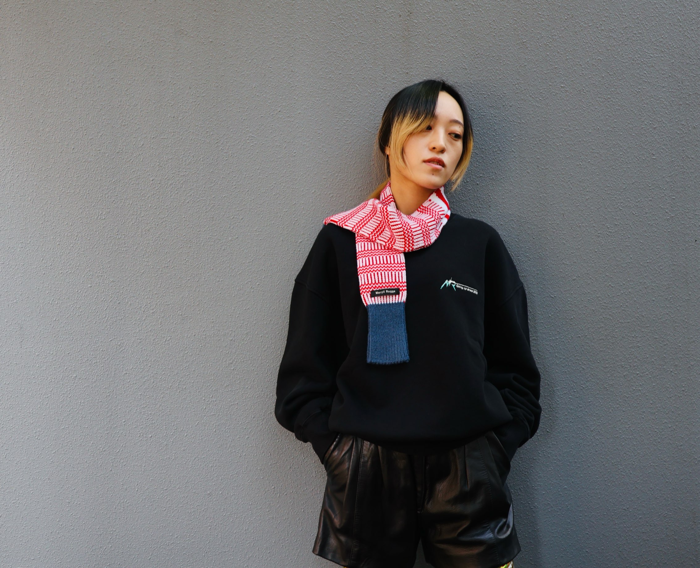 Meryll Rogge：OVERSIZED SWEATSHIRT - BLACK OVERDYE - ORANN