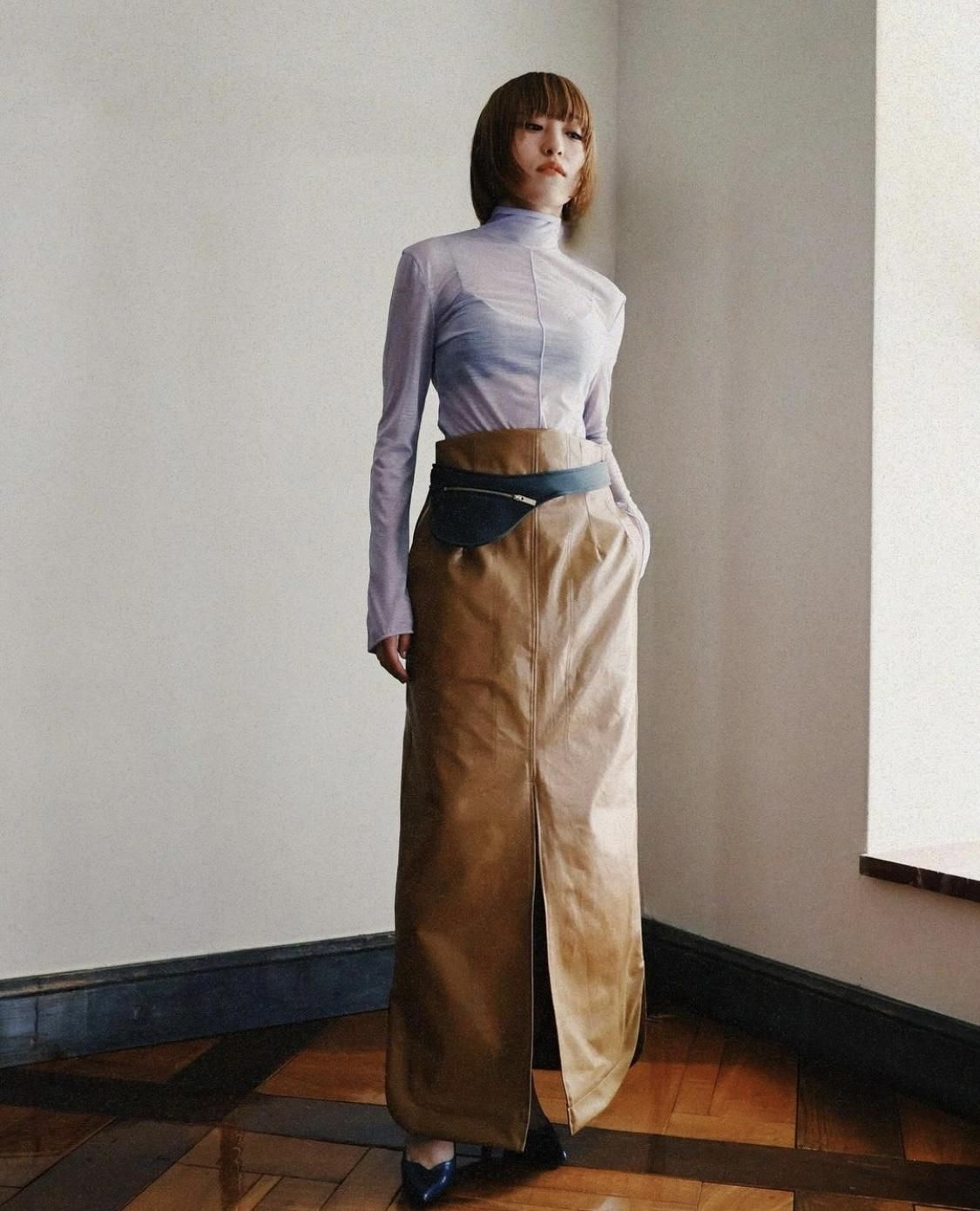 Mame Kurogouchi:Coated Cotton Gabardine Skirt - BEIGE Mame Kurogouchi:Coated Cotton Gabardine Skirt - BEIGE