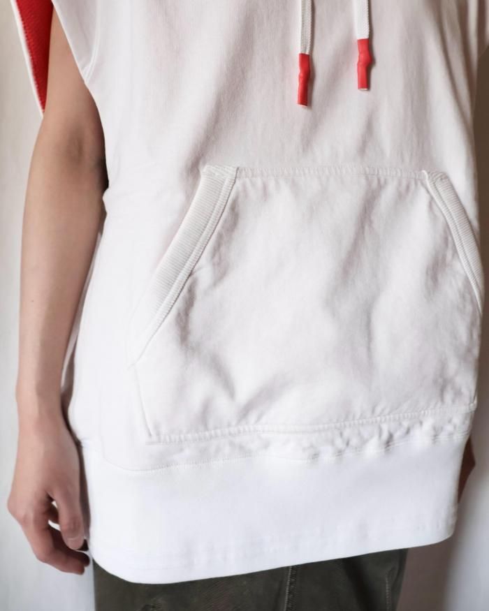 FUMIKA UCHIDA ：NO-SLEEVE DOUBLE FACE HOODY - ORANN ONLINE SHOP