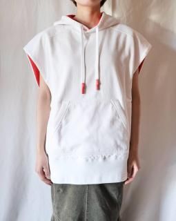 FUMIKA UCHIDANO-SLEEVE DOUBLE FACE HOODY - WHITE/RED